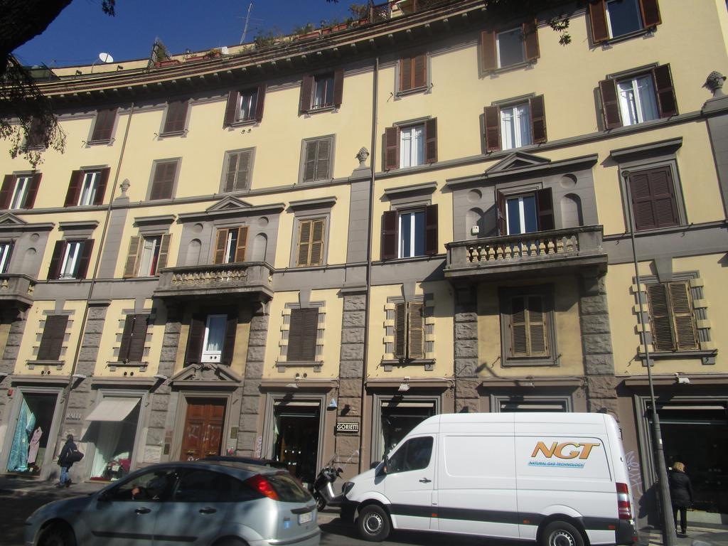 L'Ottavo Re Di Roma Acomodação com café da manhã Exterior foto