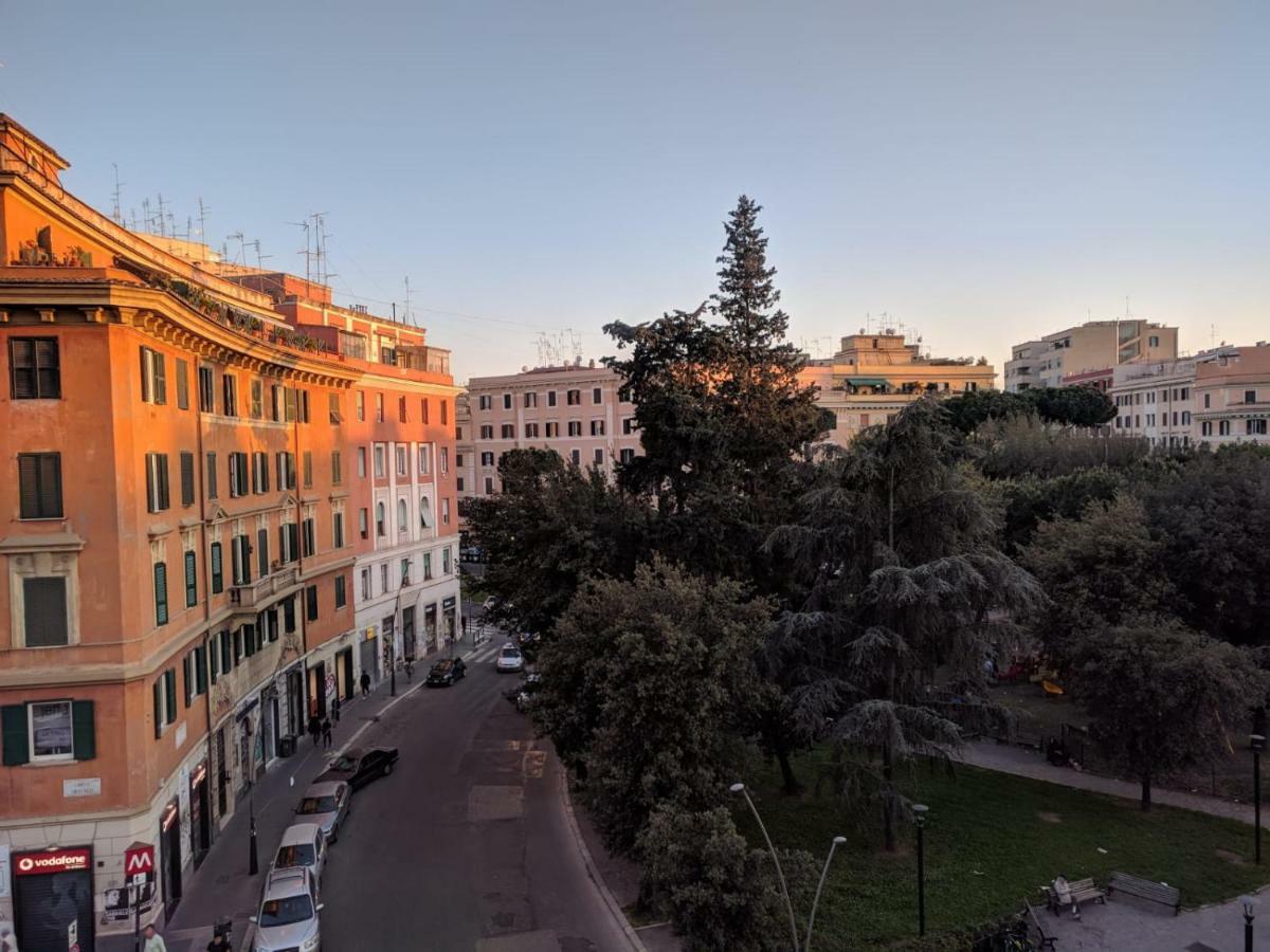 L'Ottavo Re Di Roma Acomodação com café da manhã Exterior foto